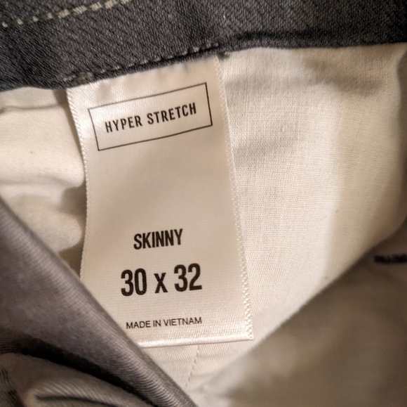 2 pairs of Express hyper stretch chinos size 30×32 - Picture 6 of 7